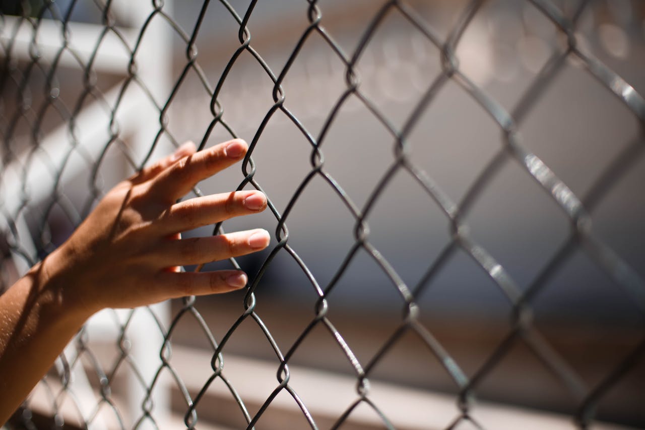 Step-By-Step Process :How To Remove A Chain Link Fence