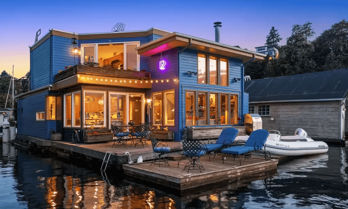 Notable Floating Homes America