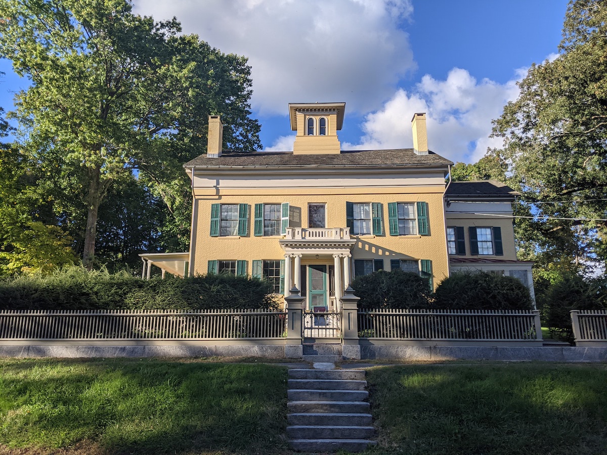 Discovering Emily Dickinson Museum